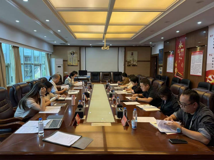 探索新型工業(yè)化新路徑——我院赴懷化市開展專項調研